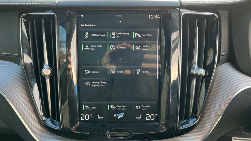 Used Volvo XC60 2019 for sale - 76289925: Photo 33