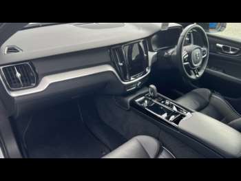 Used Volvo V60 2022 for sale - 74761104: Photo