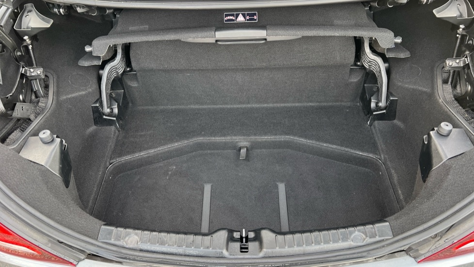 Used Mercedes-Benz SLC 2018 for sale - 76458860: Photo 15