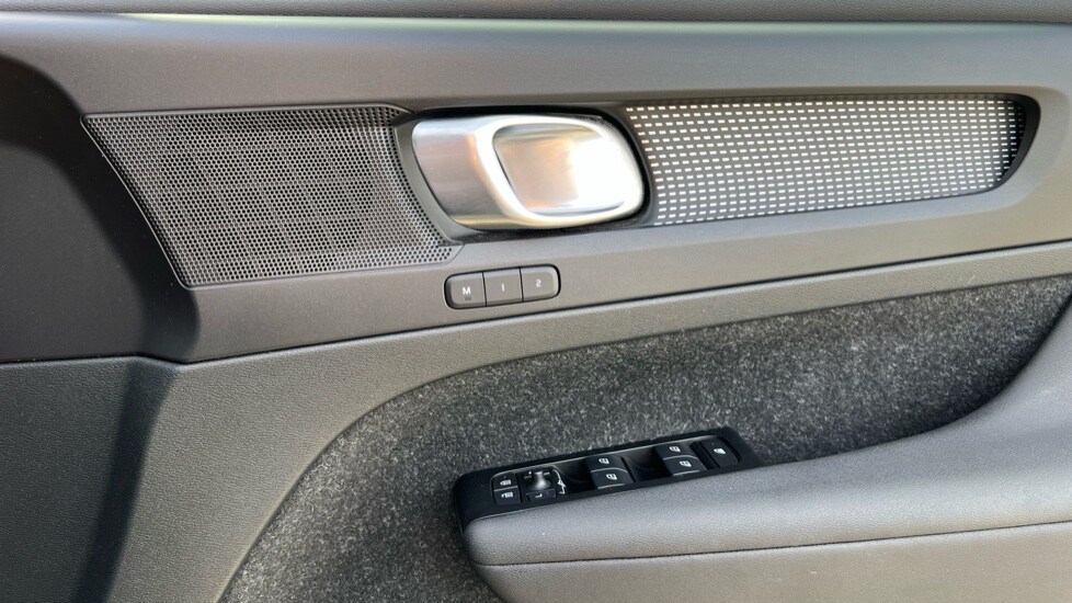 Used Volvo XC40 2020 for sale - 76873757: Photo 15