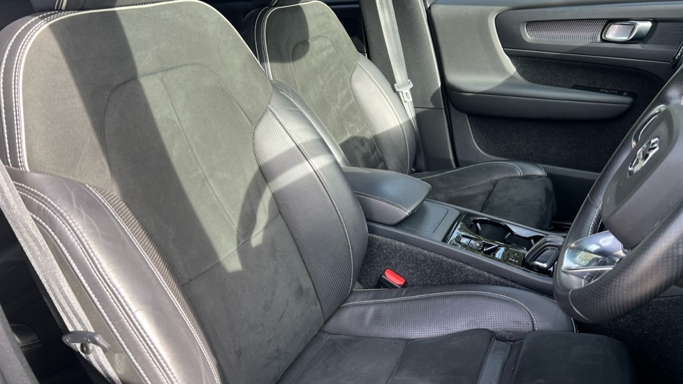 Used Volvo XC40 2020 for sale - 76873757: Photo 9