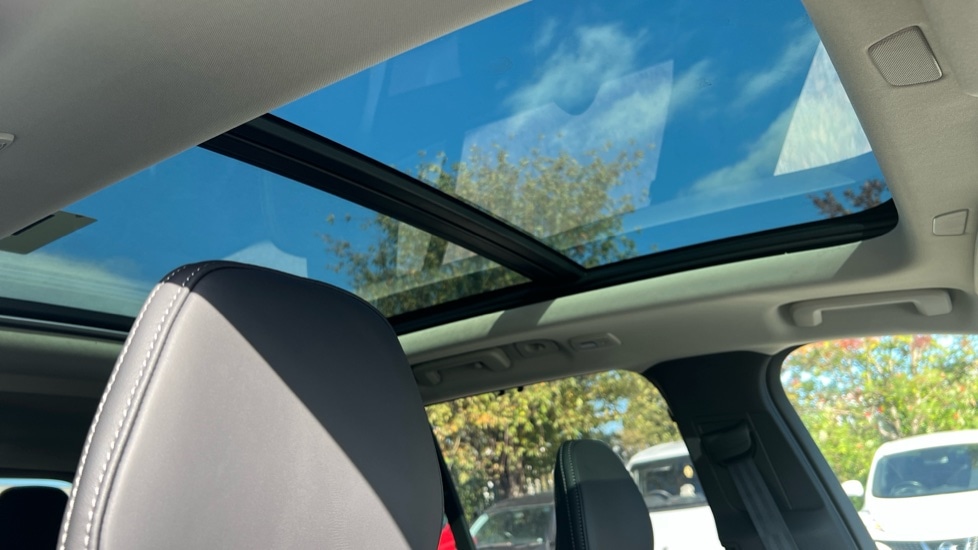 Used Volvo XC90 2025 for sale - 76870409: Photo 34