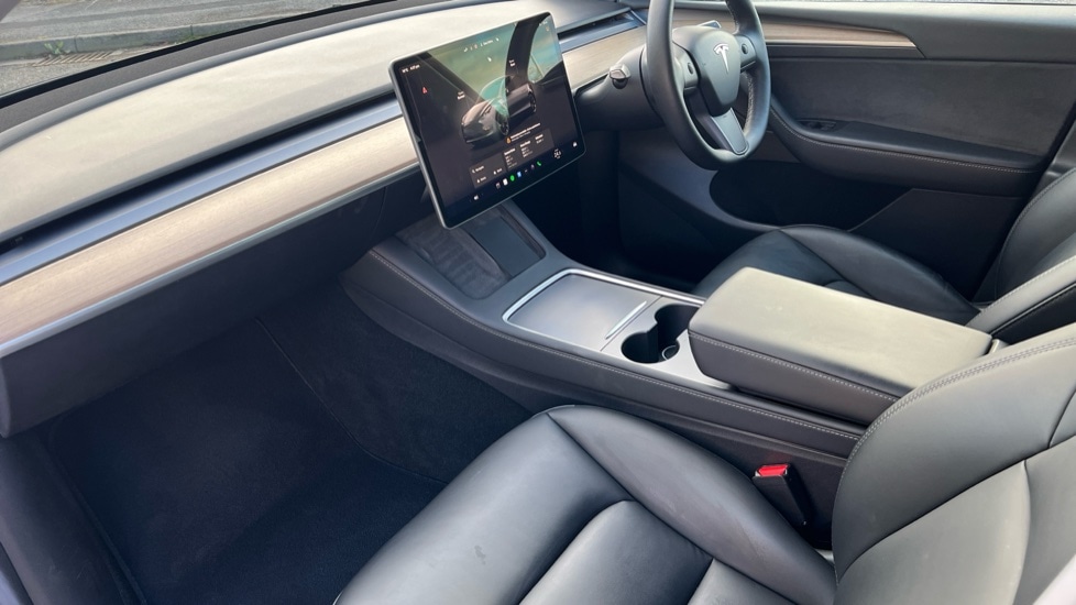 Used Tesla Model Y 2022 for sale - 76332156: Photo 10