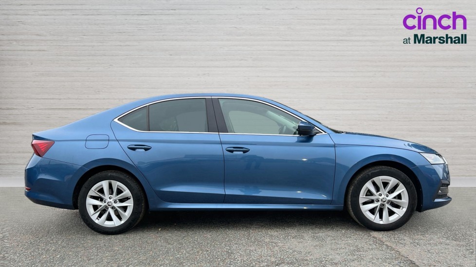 Used Skoda Octavia 2021 for sale - 76870090: Photo 2