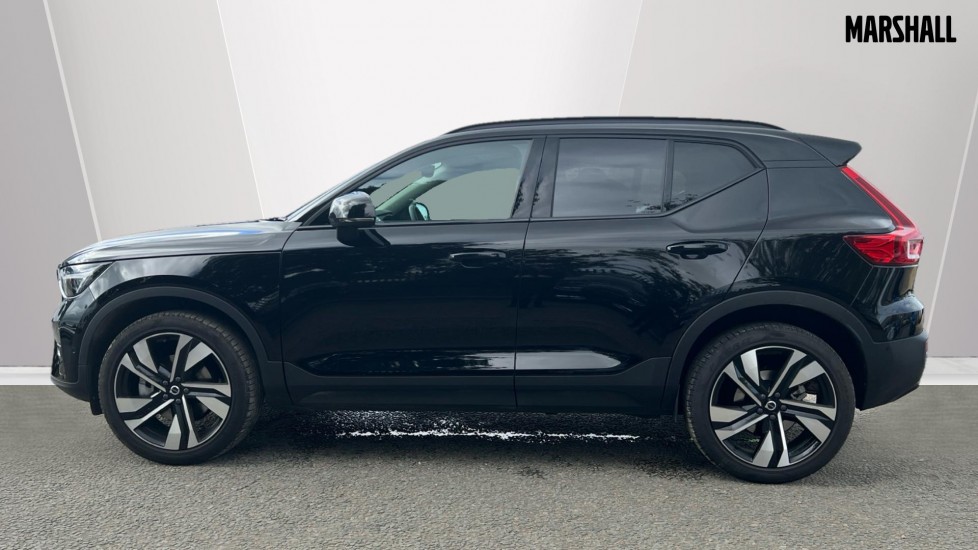 Used Volvo XC40 2025 for sale - 76870442: Photo 8