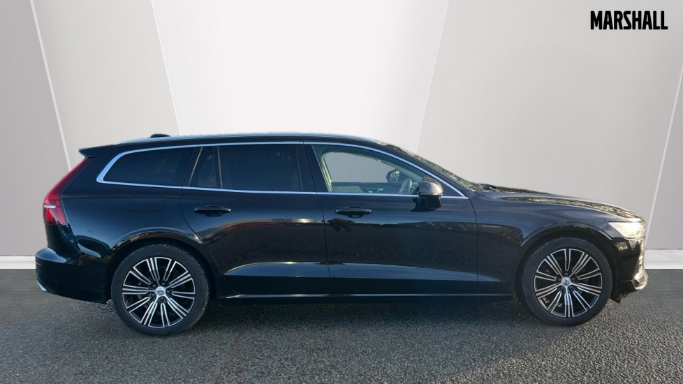 Used Volvo V60 2020 for sale - 76609698: Photo 3