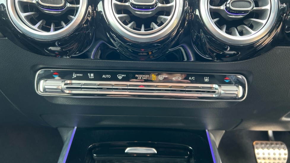 Used Mercedes-Benz EQA 2024 for sale - 76873215: Photo 32