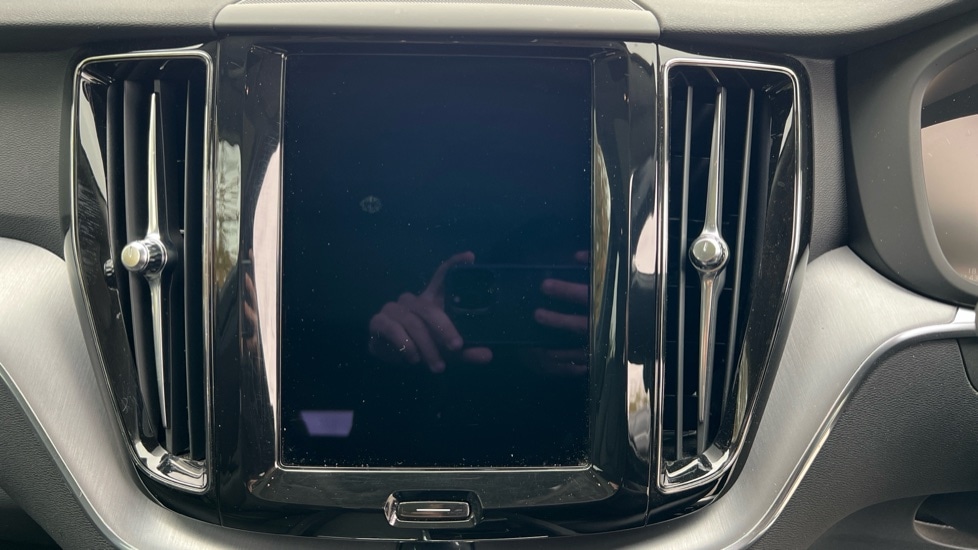 Used Volvo XC60 2021 for sale - 76229452: Photo 20