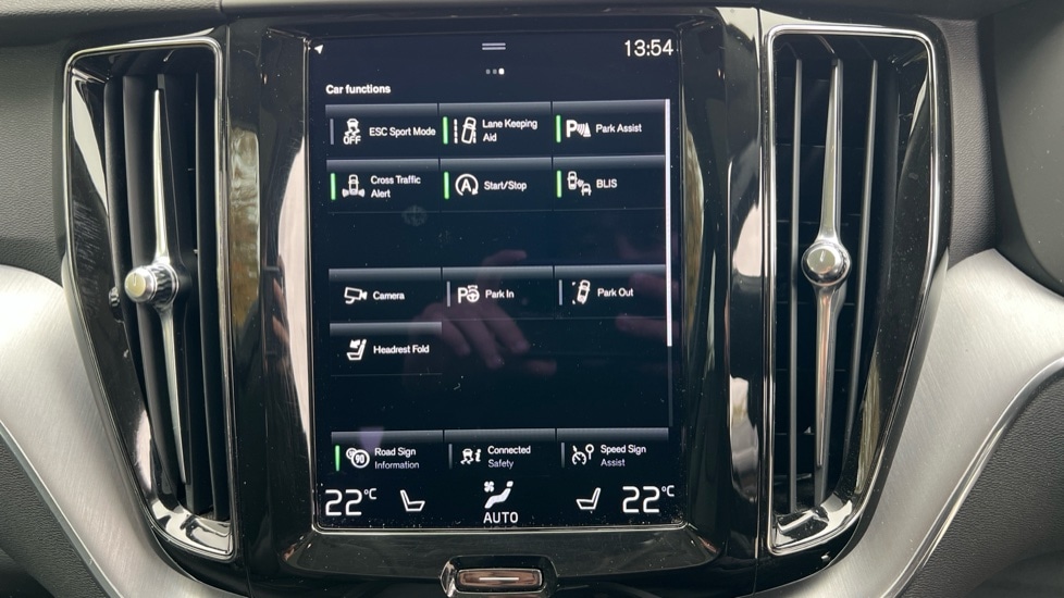 Used Volvo XC60 2021 for sale - 76229452: Photo 33