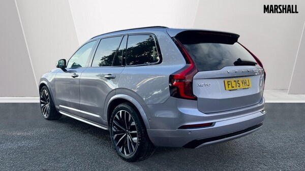 Used Volvo XC90 2025 for sale - 76154620: Photo 2
