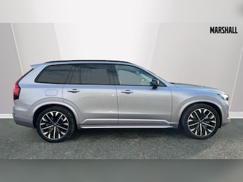 Used Volvo XC90 2025 for sale - 76154620: Photo 3