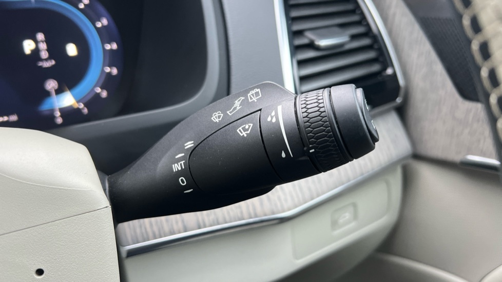 Used Volvo XC90 2025 for sale - 76872748: Photo 28