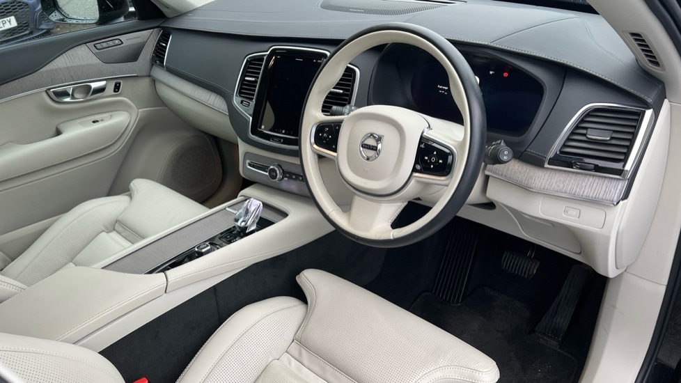 Used Volvo XC90 2025 for sale - 76872748: Photo 5