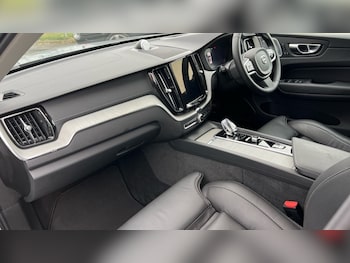 Used Volvo XC60 2025 for sale - 76479771: Photo