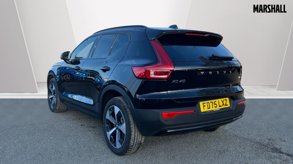 Used Volvo XC40 2025 for sale - 76894782: Photo 2