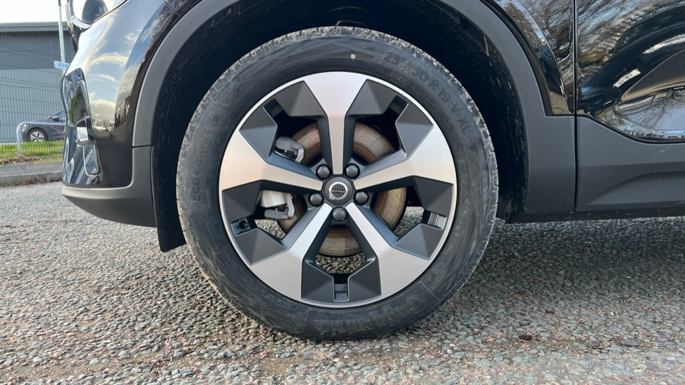 Used Volvo XC40 2025 for sale - 76894782: Photo 25