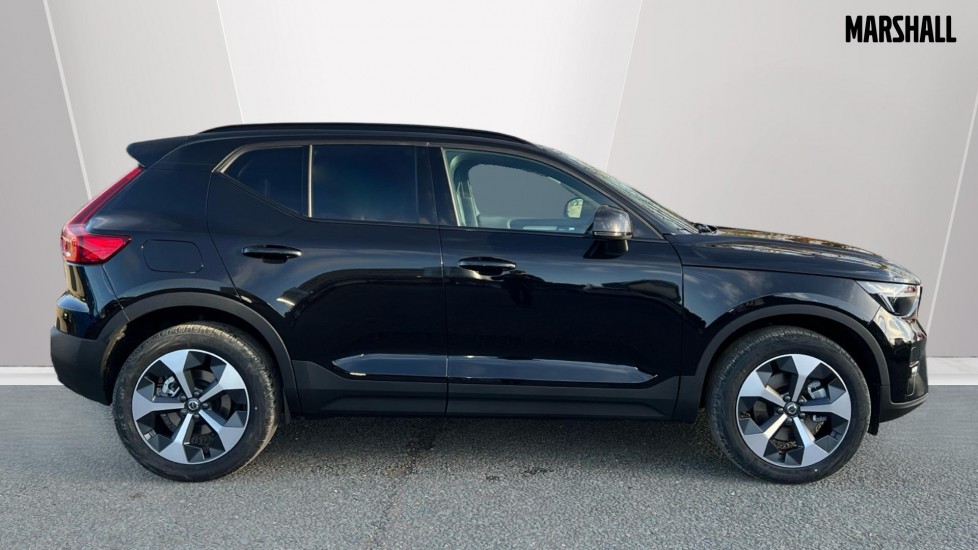 Used Volvo XC40 2025 for sale - 76894782: Photo 3
