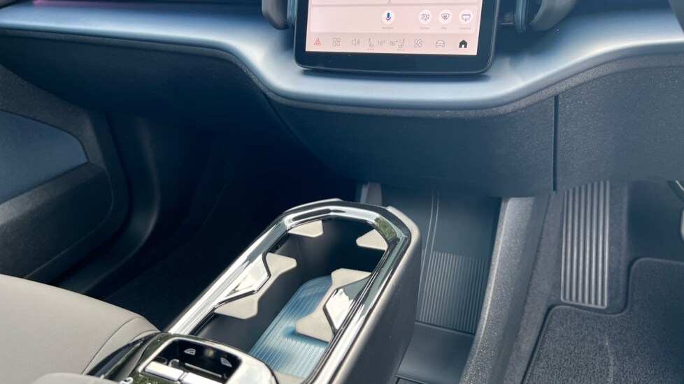 Used Volvo EX30 2025 for sale - 76539898: Photo 14