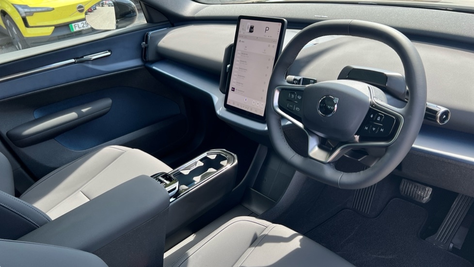 Used Volvo EX30 2025 for sale - 76539898: Photo 5