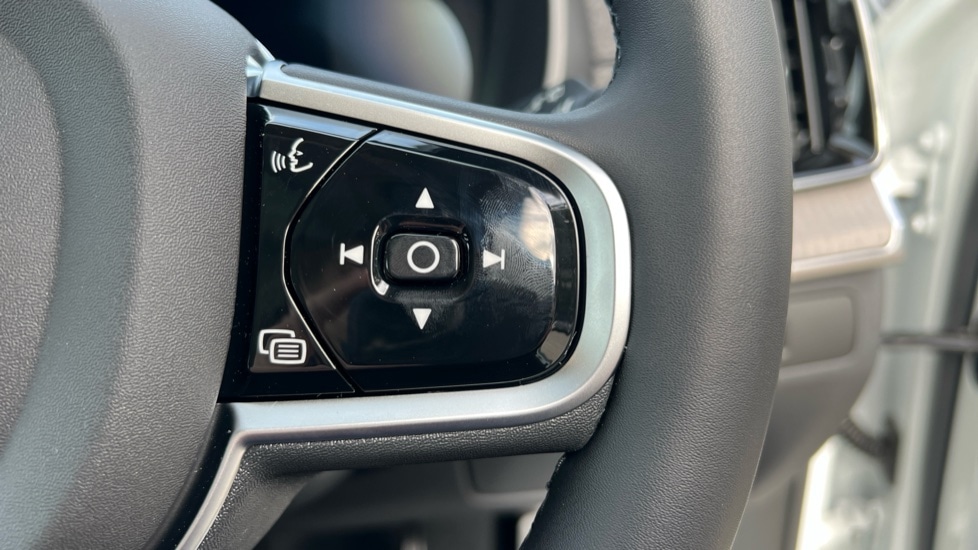 Used Volvo XC90 2025 for sale - 76871447: Photo 19