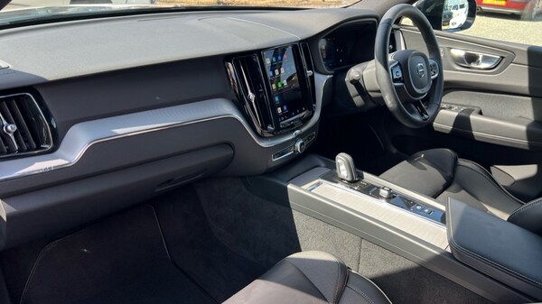Used Volvo XC60 2021 for sale - 75467558: Photo 4