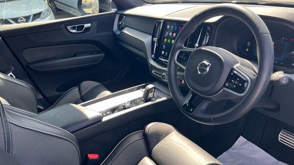 Used Volvo XC60 2021 for sale - 75467558: Photo 5