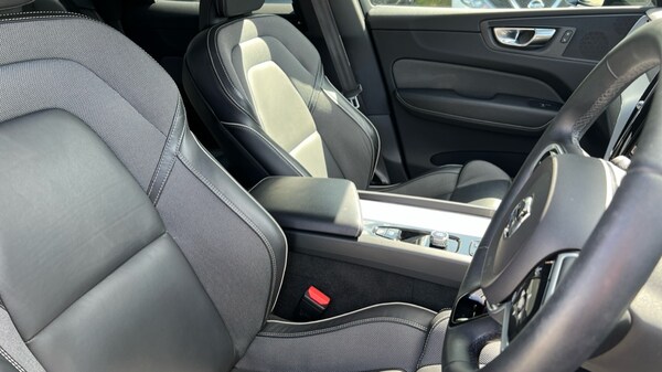 Used Volvo XC60 2021 for sale - 75467558: Photo 9
