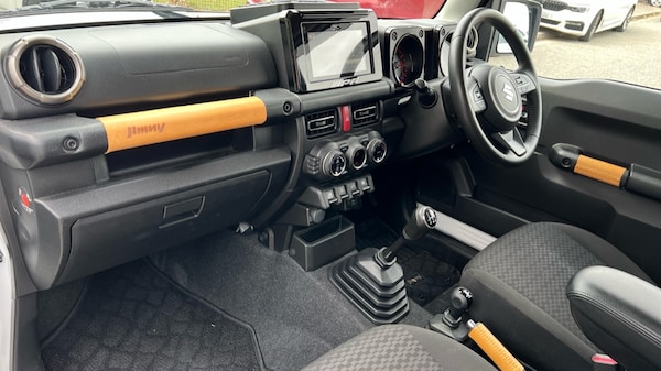 Used Suzuki Jimny 2020 for sale - 75771609: Photo 10