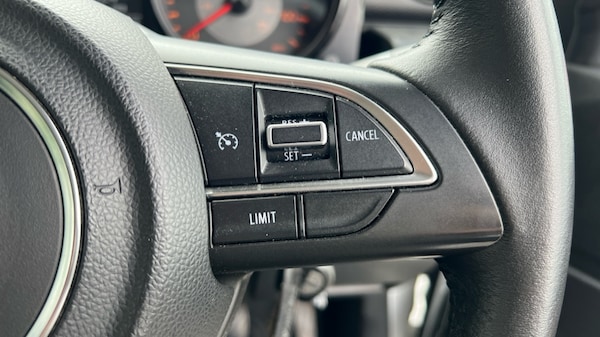 Used Suzuki Jimny 2020 for sale - 75771609: Photo 32
