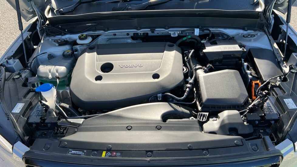 Used Volvo XC40 2024 for sale - 76116934: Photo 23