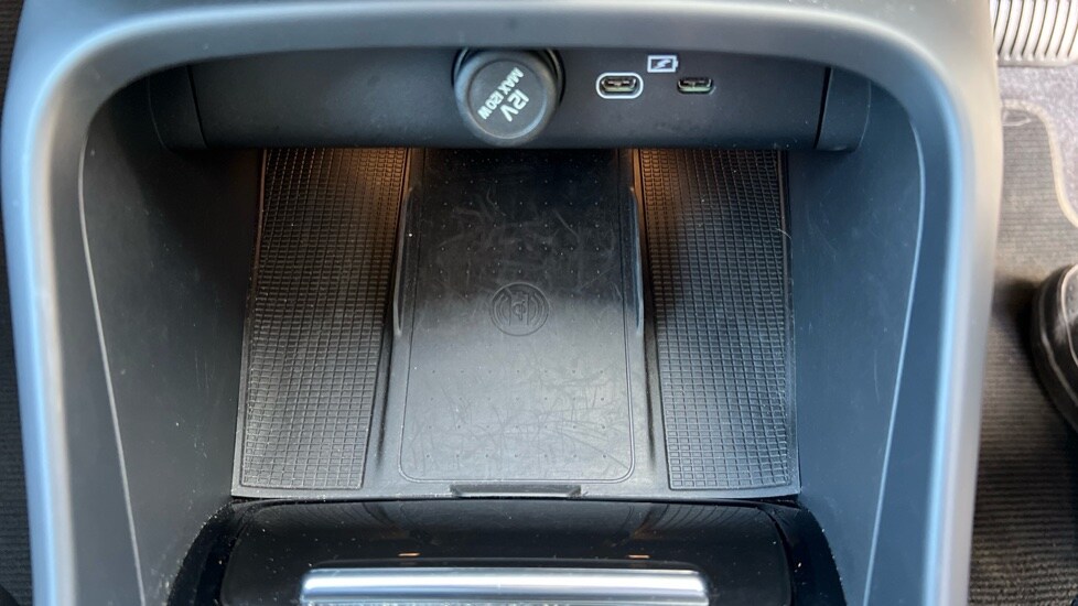 Used Volvo XC40 2024 for sale - 76116934: Photo 37