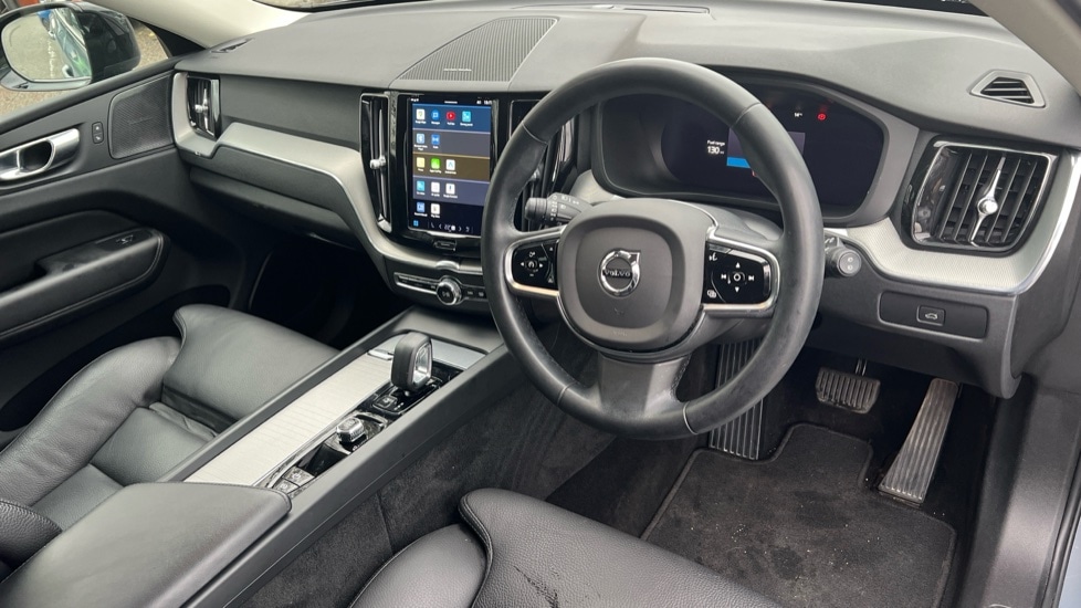 Used Volvo XC60 2023 for sale - 77079103: Photo 5