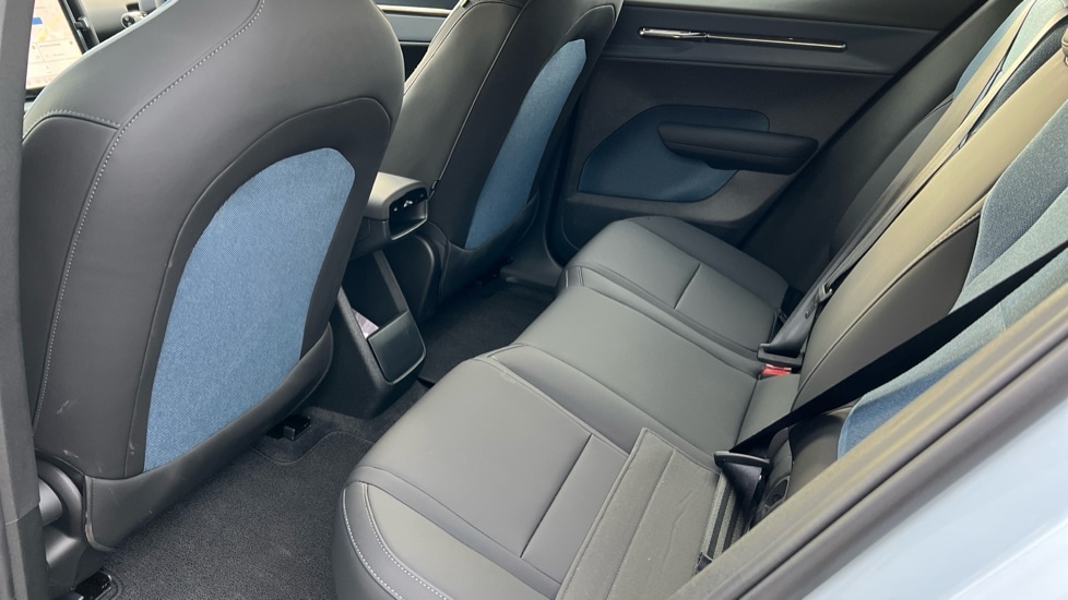 Used Volvo EX30 2025 for sale - 76870424: Photo 10