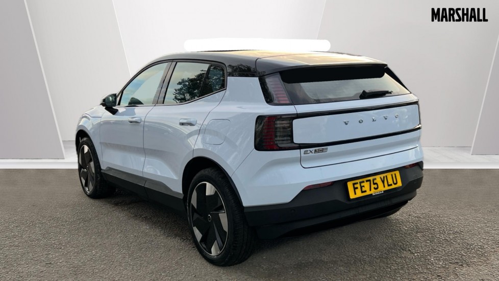 Used Volvo EX30 2025 for sale - 76870424: Photo 2