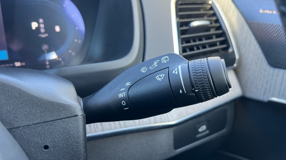 Used Volvo XC90 2024 for sale - 76872727: Photo 28