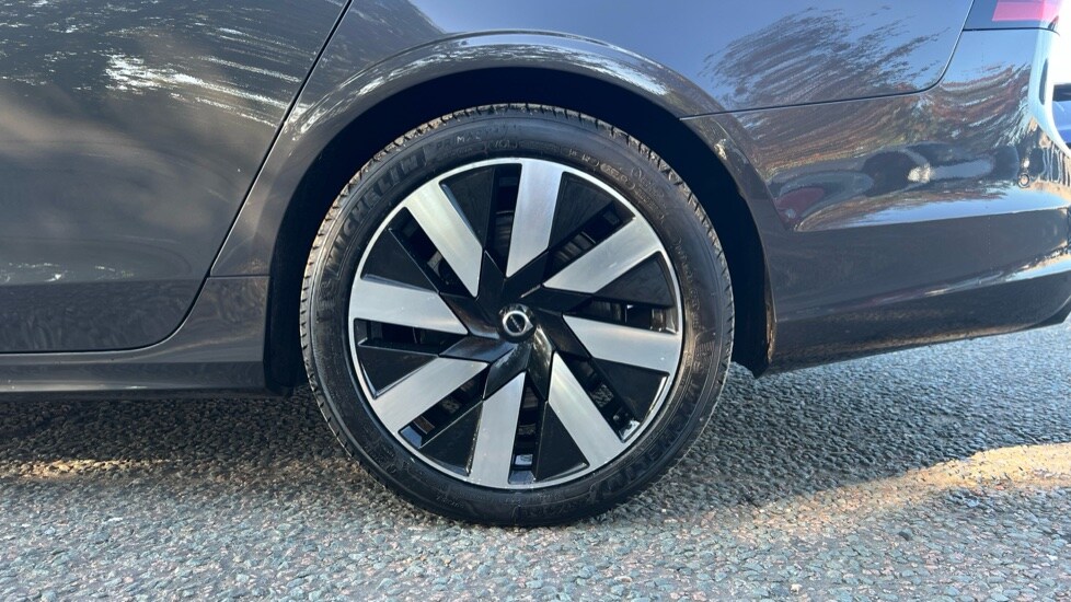 Used Volvo V90 2024 for sale - 76289706: Photo 26