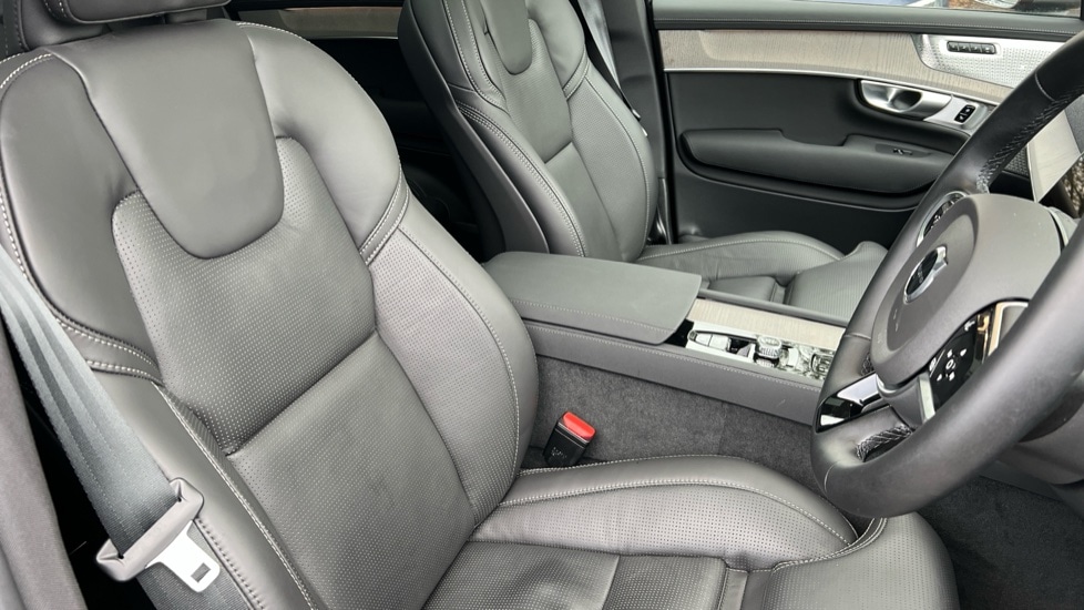 Used Volvo XC90 2025 for sale - 77053387: Photo 9