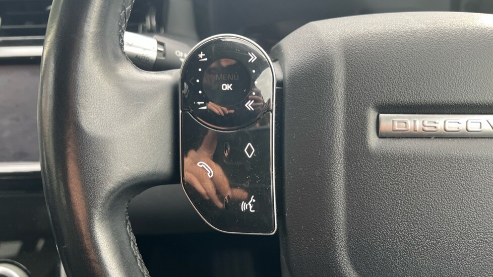 Used Land Rover Discovery Sport 2020 for sale - 76873784: Photo 24