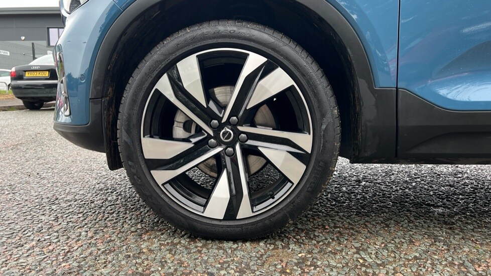 Used Volvo XC40 2024 for sale - 76117008: Photo 25