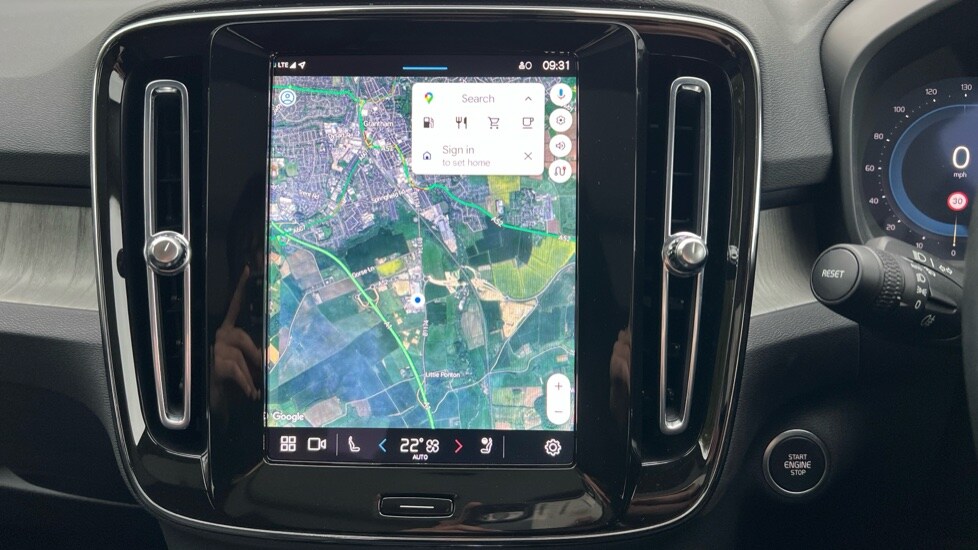 Used Volvo XC40 2024 for sale - 76117008: Photo 31