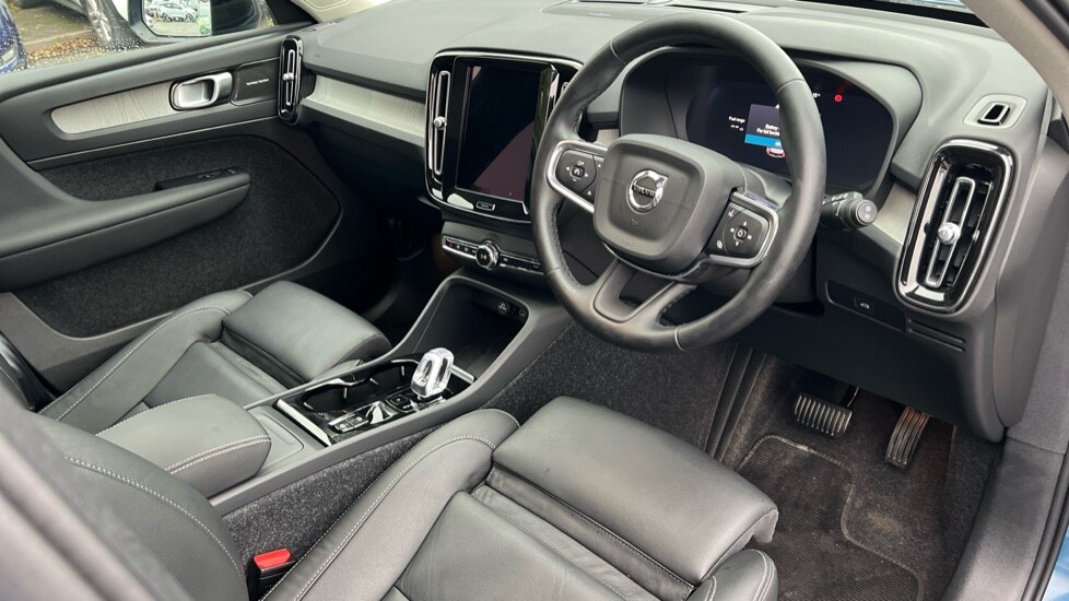 Used Volvo XC40 2024 for sale - 76117008: Photo 5