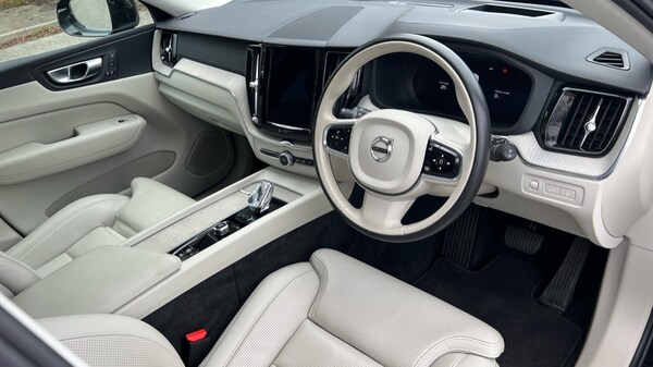 Used Volvo XC60 2022 for sale - 76161194: Photo 5