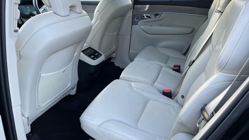 Used Volvo XC90 2025 for sale - 76873329: Photo 10
