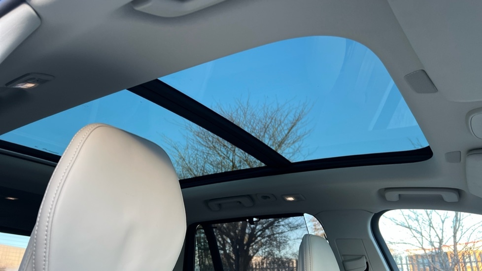 Used Volvo XC90 2025 for sale - 76873329: Photo 34