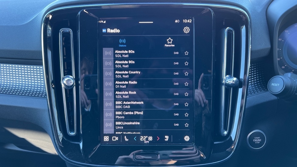 Used Volvo XC40 2024 for sale - 76872713: Photo 30