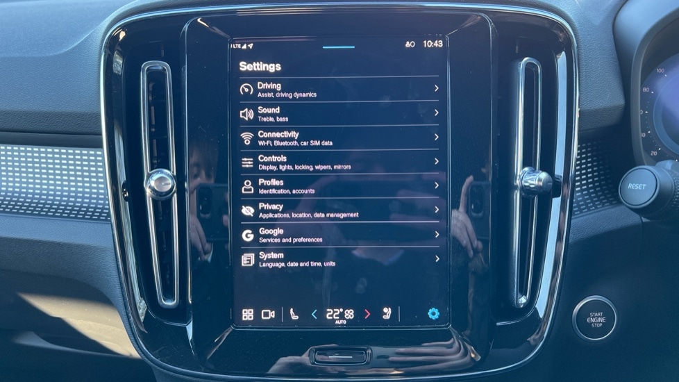 Used Volvo XC40 2024 for sale - 76872713: Photo 33