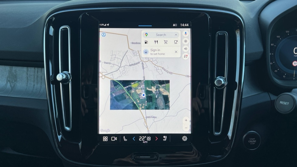 Used Volvo XC40 2024 for sale - 76873325: Photo 31