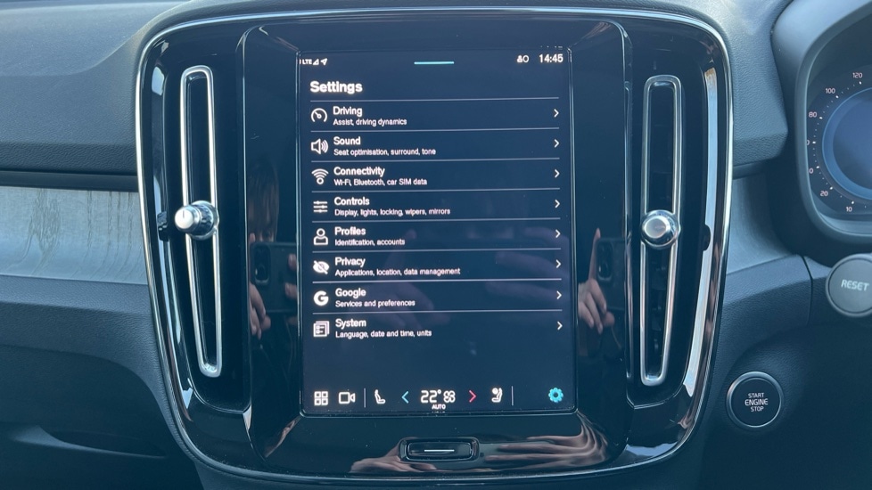 Used Volvo XC40 2024 for sale - 76873325: Photo 33