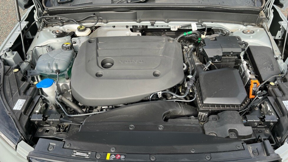 Used Volvo XC40 2025 for sale - 76007620: Photo 23