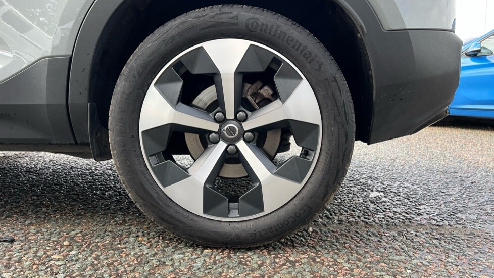 Used Volvo XC40 2025 for sale - 76007620: Photo 26